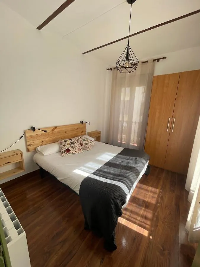 Apartaments Casa Vermella Camprodon Apartment
